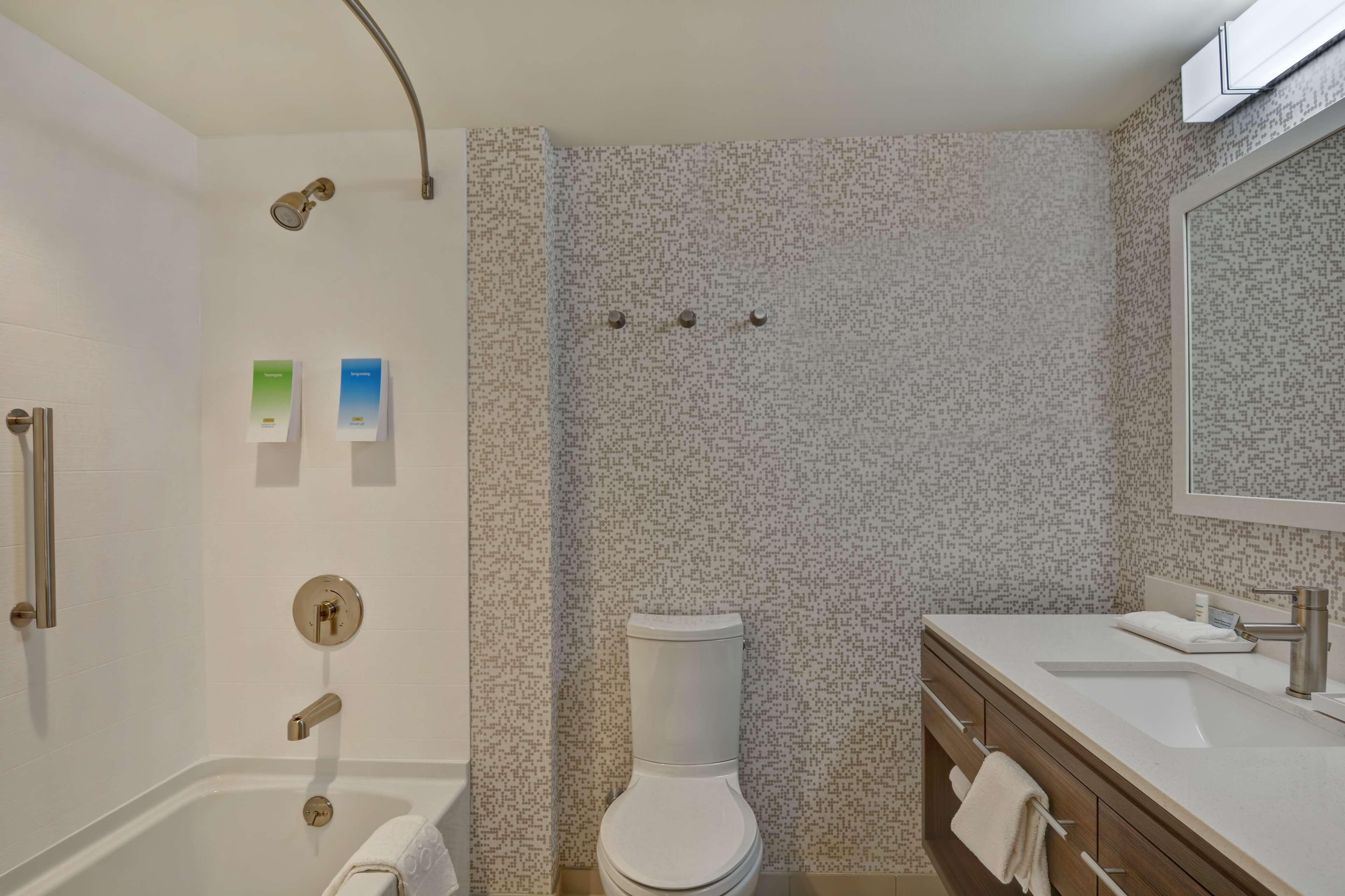 Home2 Suites Williston Burlington, Vt מראה חיצוני תמונה